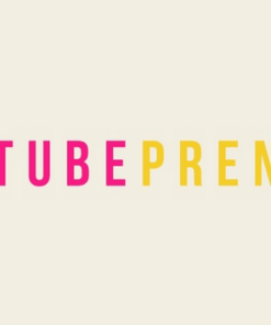 Hayley Johnson – YouTubepreneur