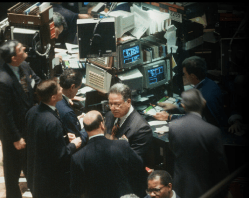 traders on stock exchange